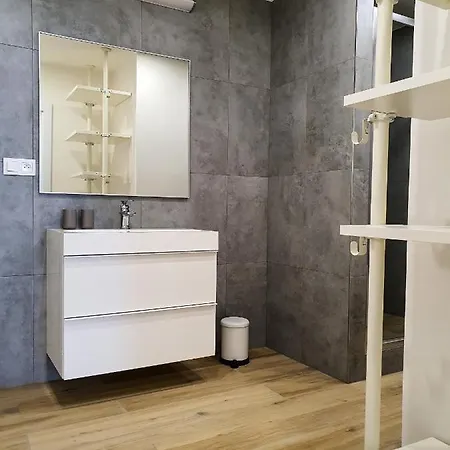 Schmiedeberg U Klinovce Apartment *